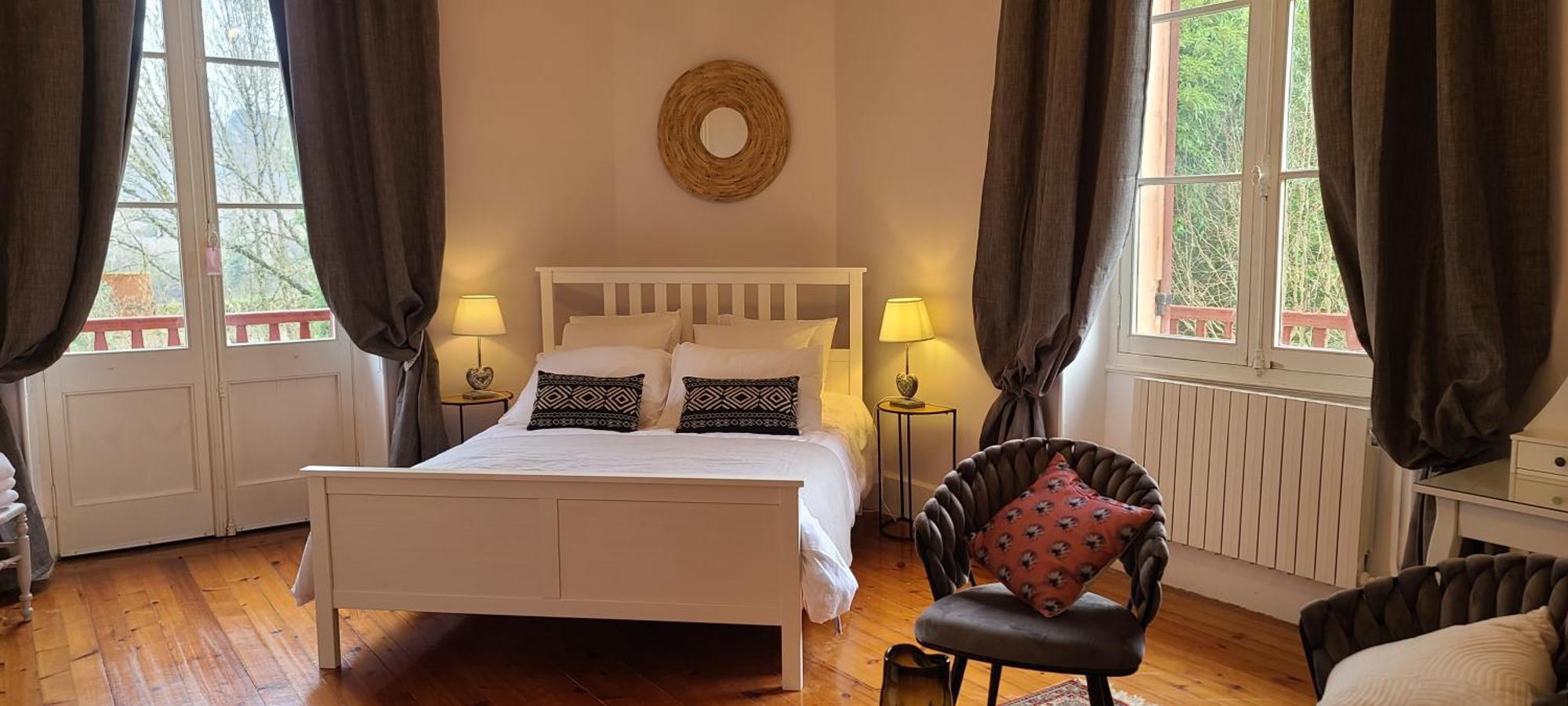 Le Manoir Du Moulin De Madame Bed & Breakfast Villeneuve-sur-Lot Ruang foto