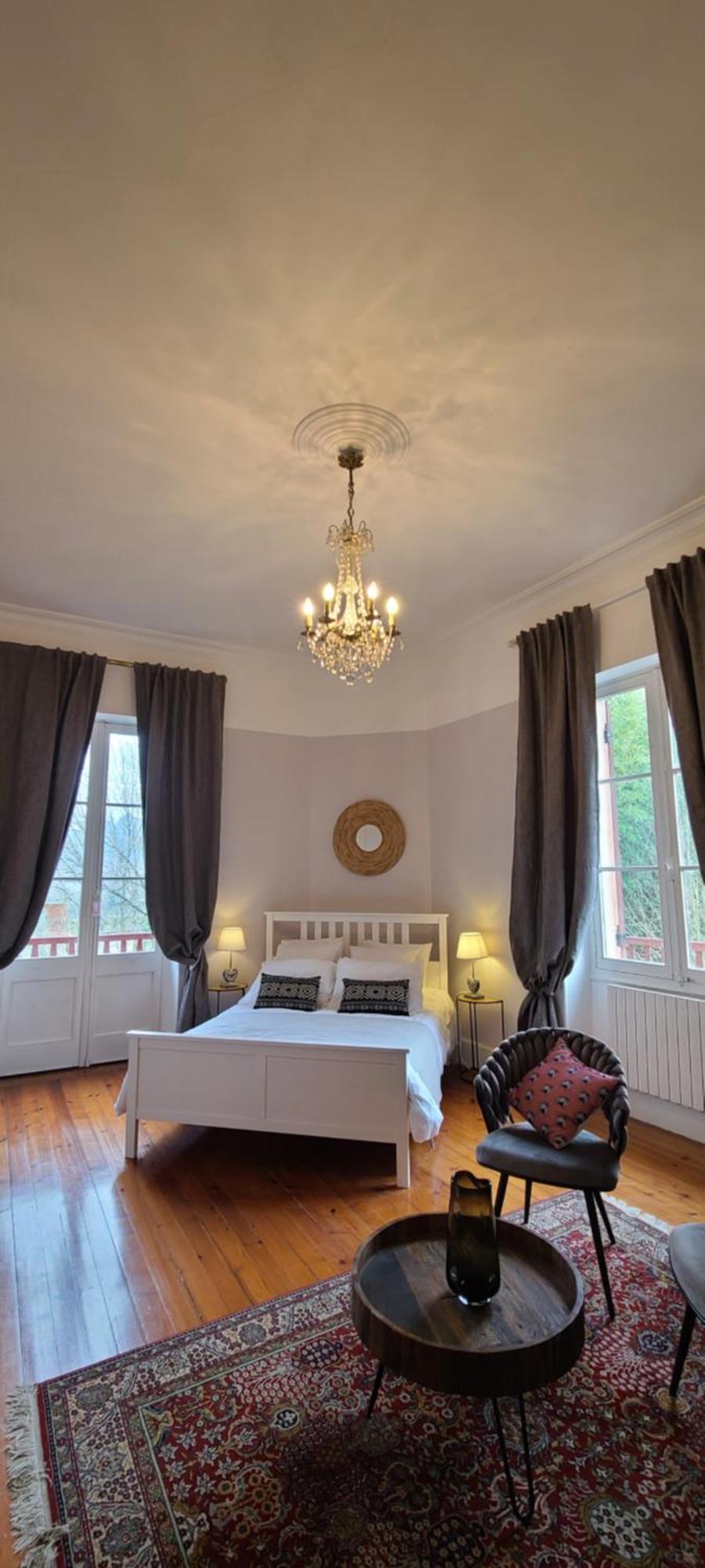 Le Manoir Du Moulin De Madame Bed & Breakfast Villeneuve-sur-Lot Ruang foto